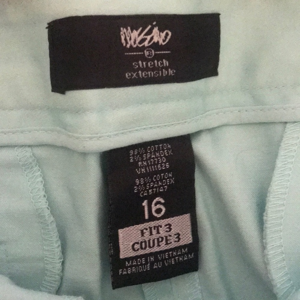 Spring/Summer Shorts - Picture 5 of 5